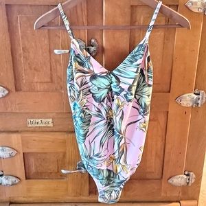 🍃 J. Crew swimsuit XS